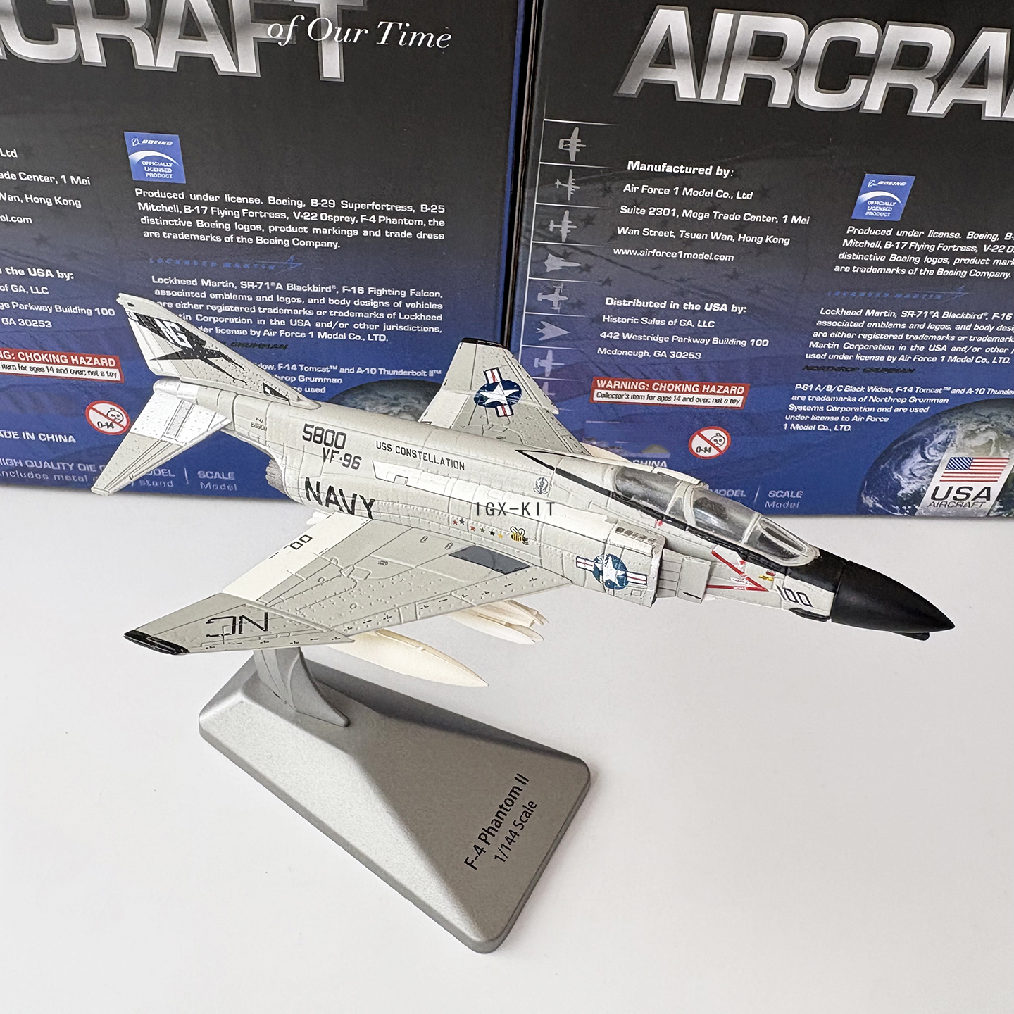 1/144 Scale US F-4 Phantom II  - огляд і ціна Model Kit Store