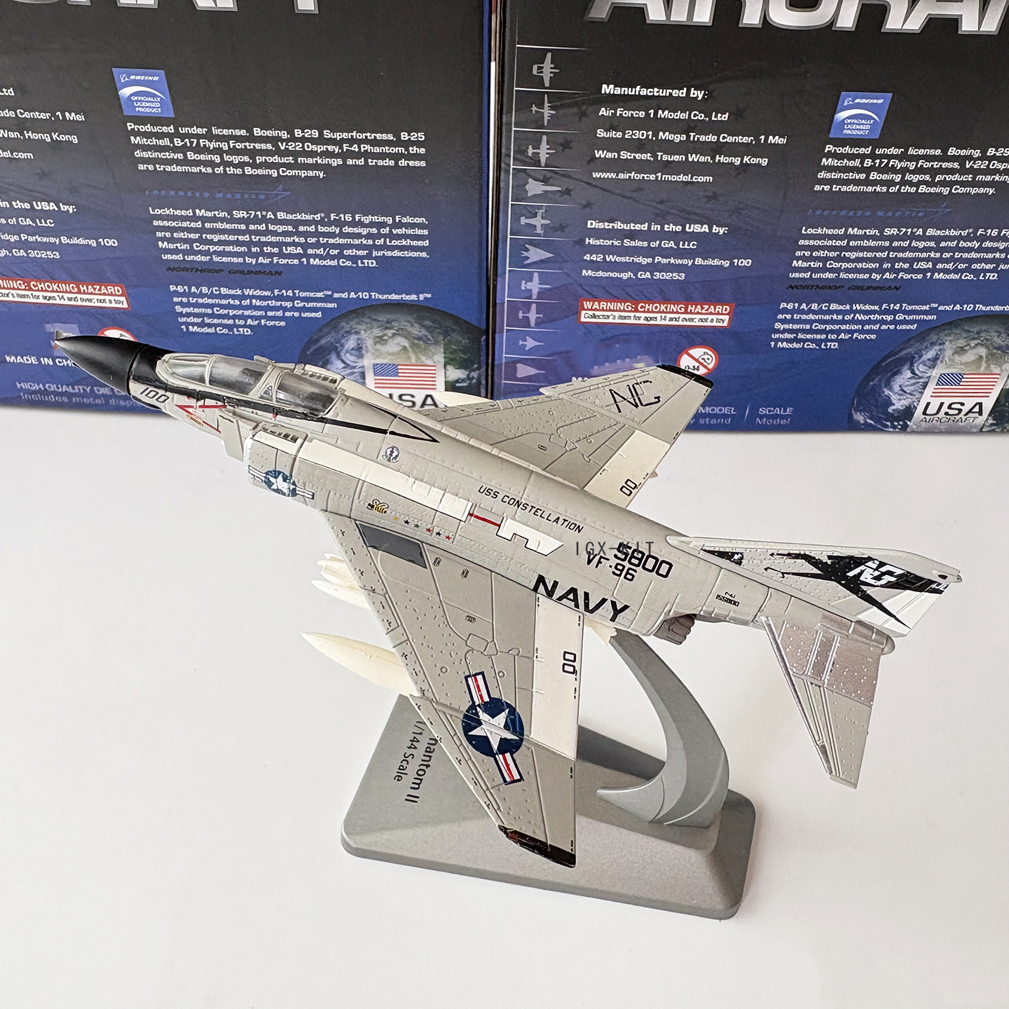 1/144 Scale US F-4 Phantom II  - огляд і ціна Model Kit Store