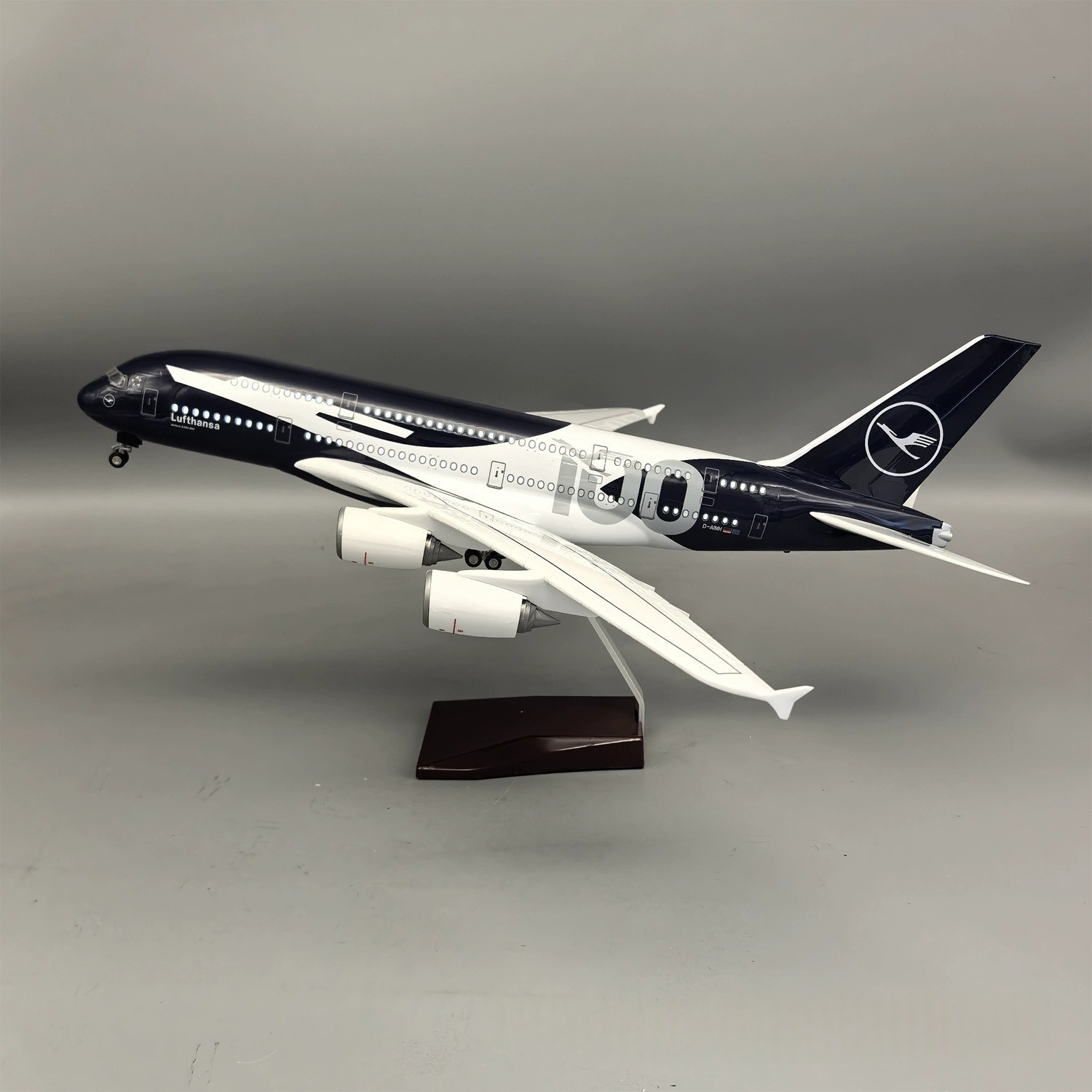New 45cm Lufthansa A380 100 Ye - огляд і ціна Model Kit Store