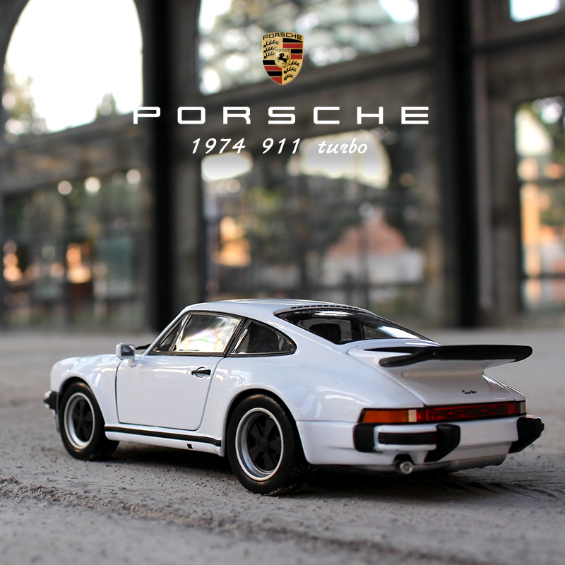 WELLY 1:24 1974 Porsche 911 Tu - огляд і ціна Model Kit Porsche 911