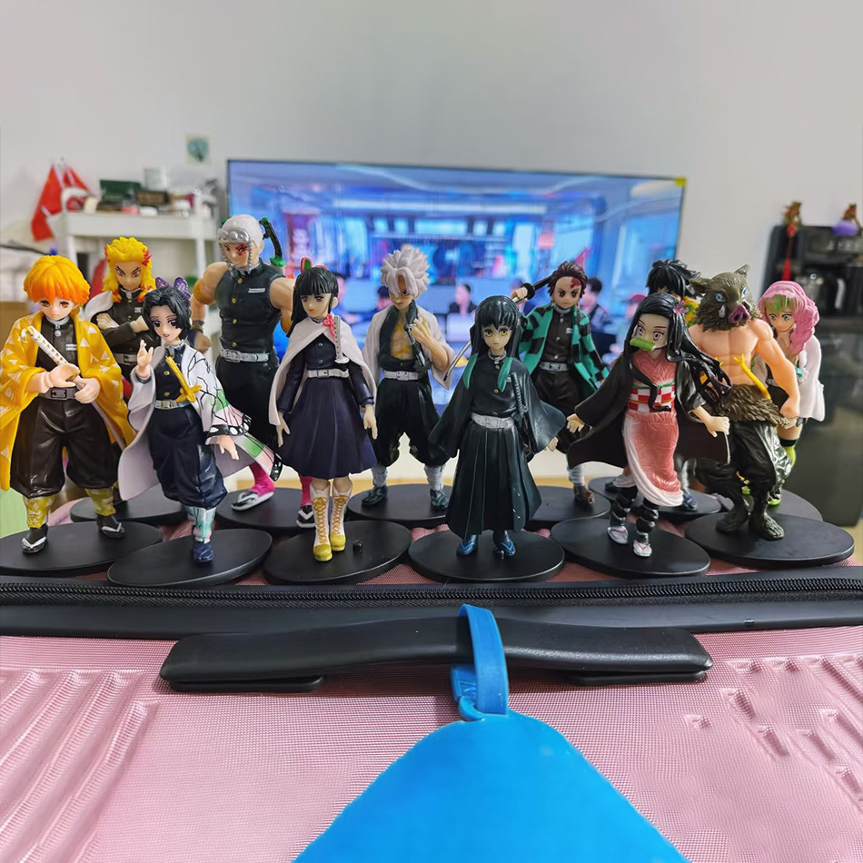 Anime Demon Slayer Figure Kama - огляд і ціна Model Kit Nezuko