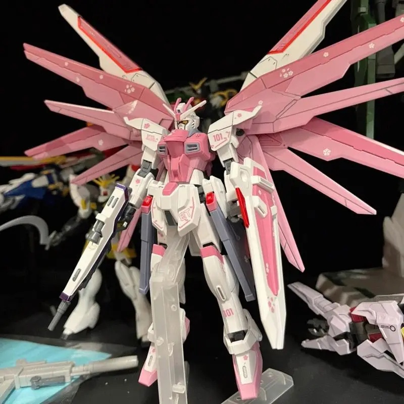 New Freshman Freedom Zgmf-X10a - огляд і ціна Model Kit Daban