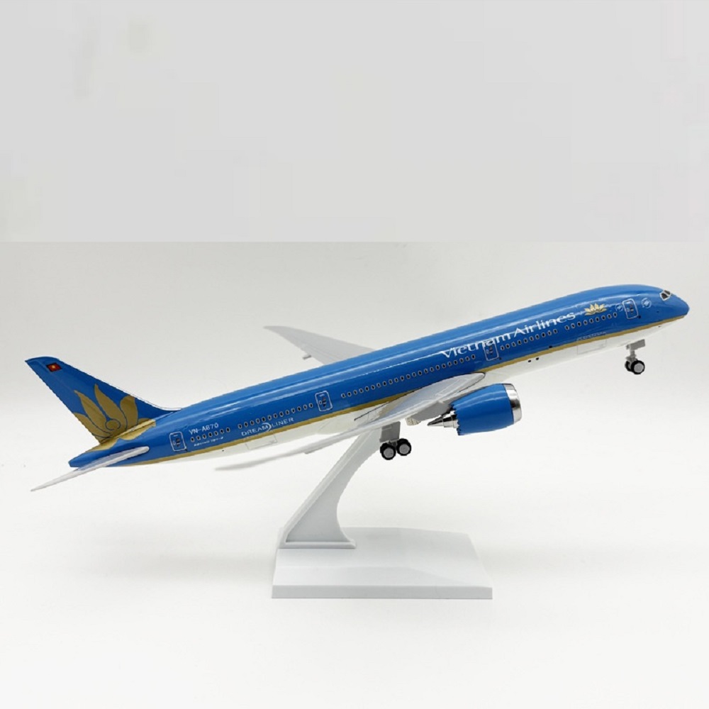 30cm Vietnam B787 Plane Model  - огляд і ціна Model Kit Store