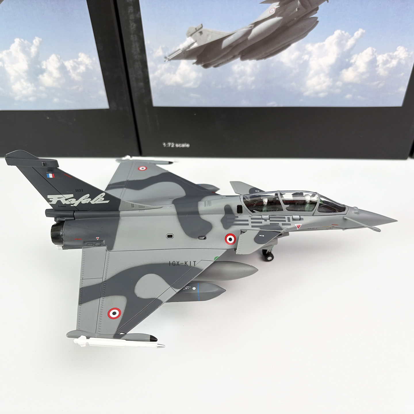 1/72 Scale French Air Force Ra - огляд і ціна Model Kit Store