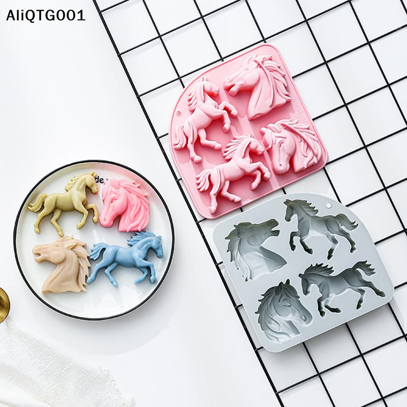4-Cavity 3D Horse Silicone Mol - огляд і ціна Model Kitchen Set