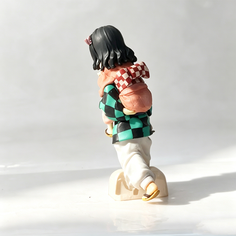 12.5cm Demon Slayer Tanjiro &  - огляд і ціна Model Kit Nezuko