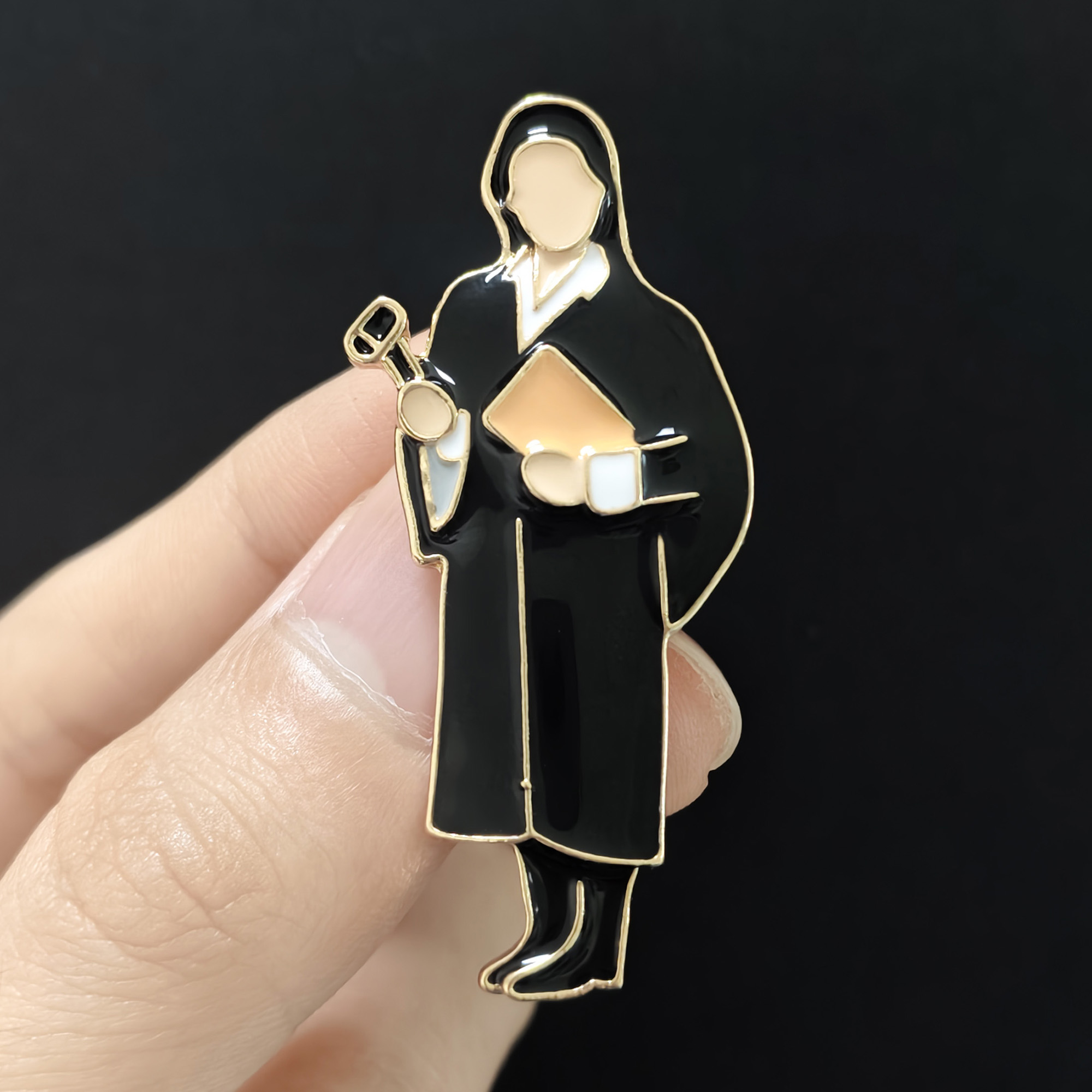 Beaut&Berry Trendy Enamel Lady - огляд і ціна Model Kit Judge