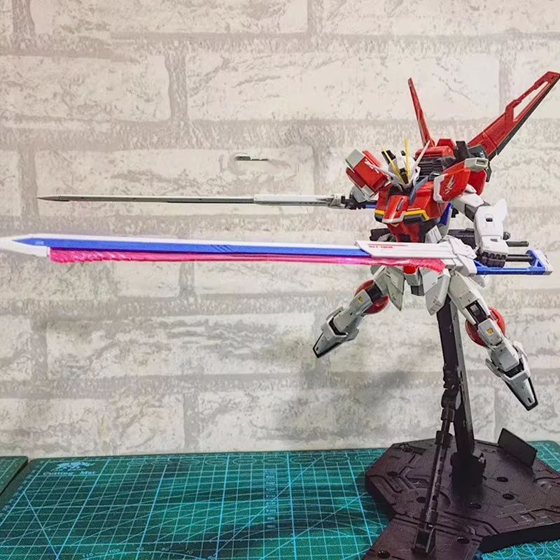 Daban 8811 Zgmf-X56s/α Model K - огляд і ціна Model Kit Daban